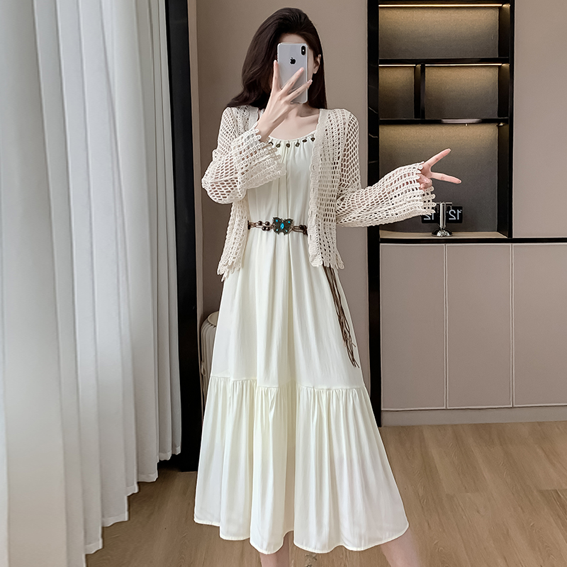 2025-ethnic-style-two-piece-maxi-dress-set-with-shawl-and-belt_4 2025 Ethnic Style Two-Piece Maxi Dress Set with Shawl and Belt