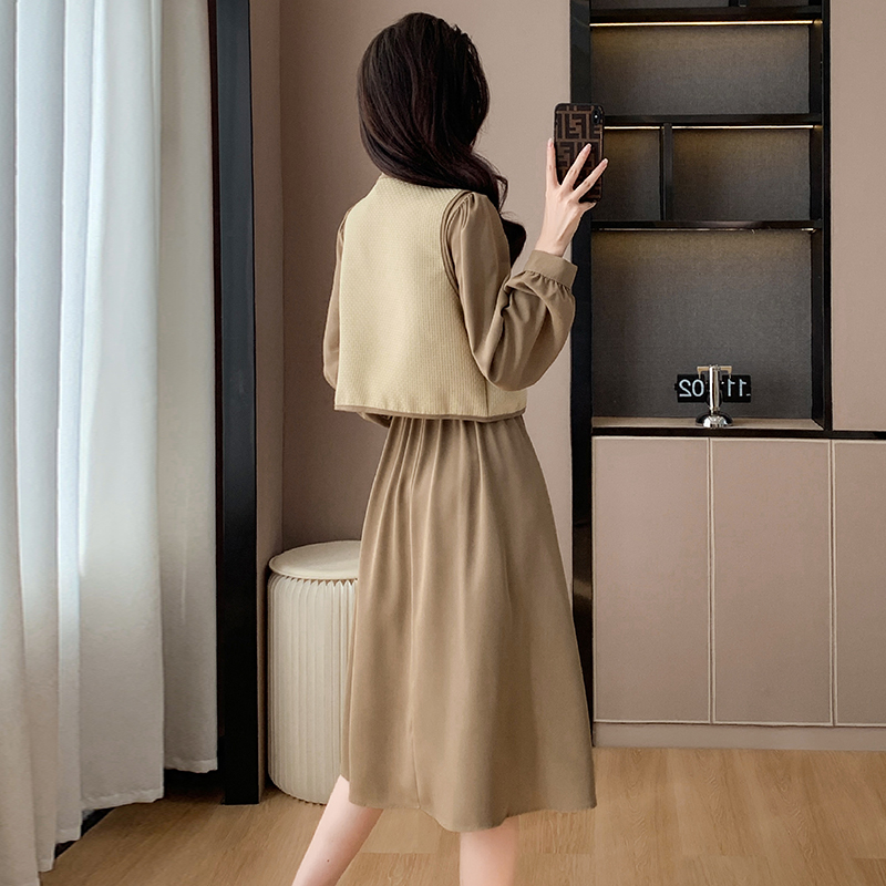 2025 Two-Piece French Vintage Dress Set with Vest and Long Sleeve Dress