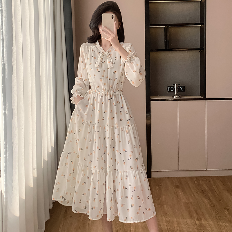 french-floral-chiffon-long-sleeve-dress-womens-spring-2025-new-slimming-waist French Floral Chiffon Long Sleeve Dress Women's Spring 2025 New Slimming Waist