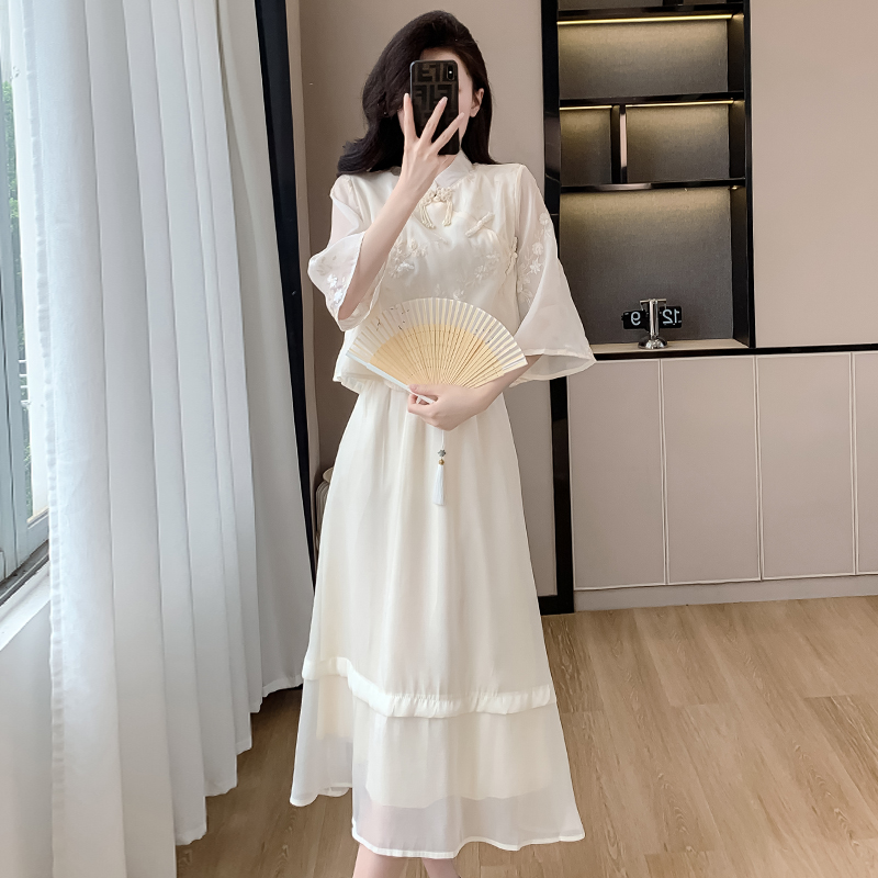 new-chinese-style-embroidered-two-piece-dress-set-for-women-summer-2025_2 New Chinese Style Embroidered Two-Piece Dress Set for Women Summer 2025