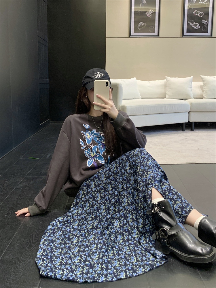 real-photo-autumn-new-design-pullover-loose-sweatshirt-vintage-dark-gray-irregular-floral-cami-dress-set-style-02f49f_1 Real Photo Autumn New Design Pullover Loose Sweatshirt Vintage Dark Gray Irregular Floral Cami Dress Set - Style 02f49f