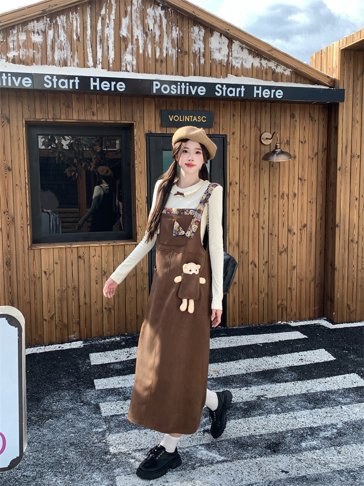 retro-maillard-style-suspender-dress-set-for-women-early-autumn-long-sleeve-top-and-straight-long-skirt_3 Retro Maillard Style Suspender Dress Set for Women Early Autumn Long Sleeve Top and Straight Long Skirt